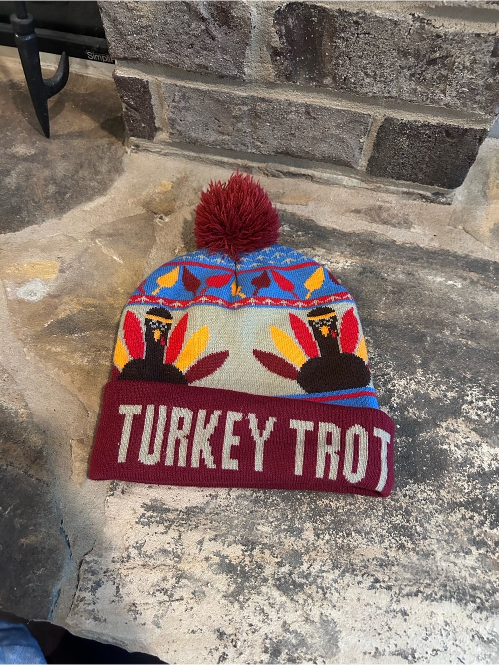 Turkey Trot Mens Womens Pom Beanie Hat toboggan Des Moines Iowa